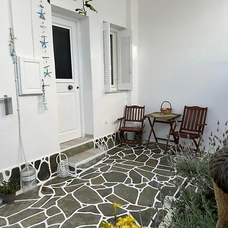 Nick'S Studio 1 Parikia  Exterior photo